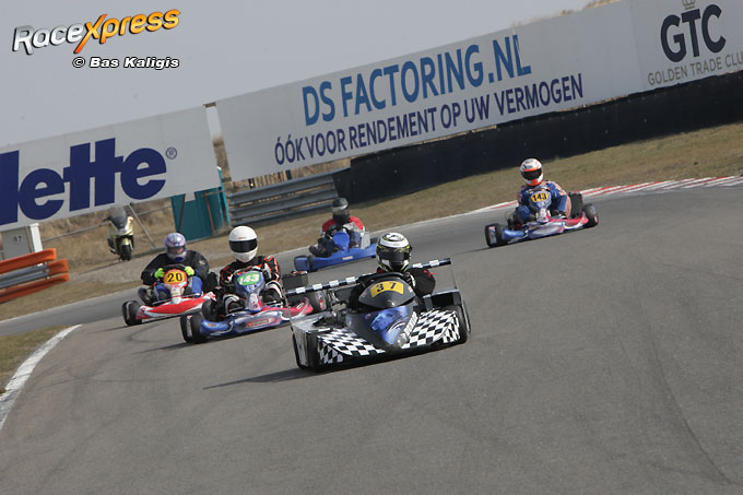 Feel the Speed op Zandvoort 125cc schakelkarts en Superkarts